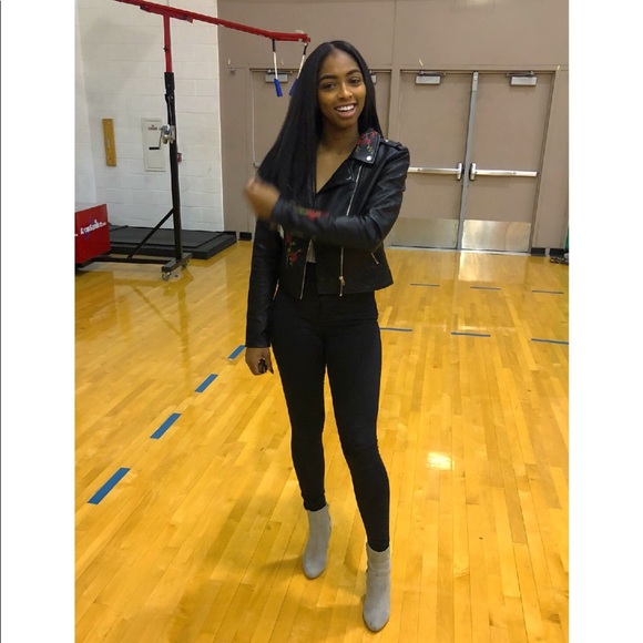 neicey4128